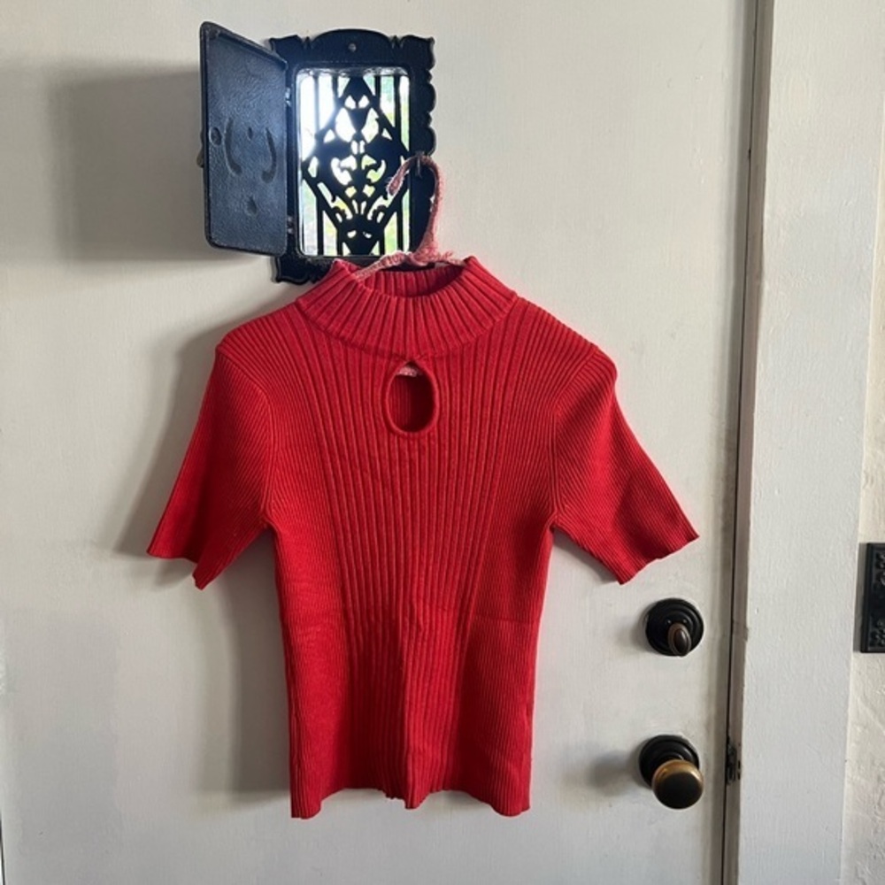 Vintage Heirloom Collectibles Ribbed Sweater Keyhole Mockneck Top